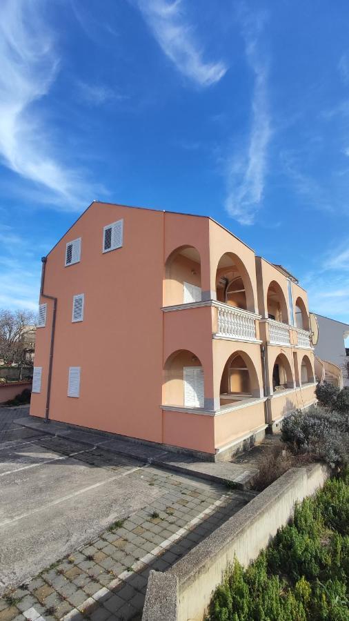 Apartments Mediterranean Sundance Vodice Exterior photo