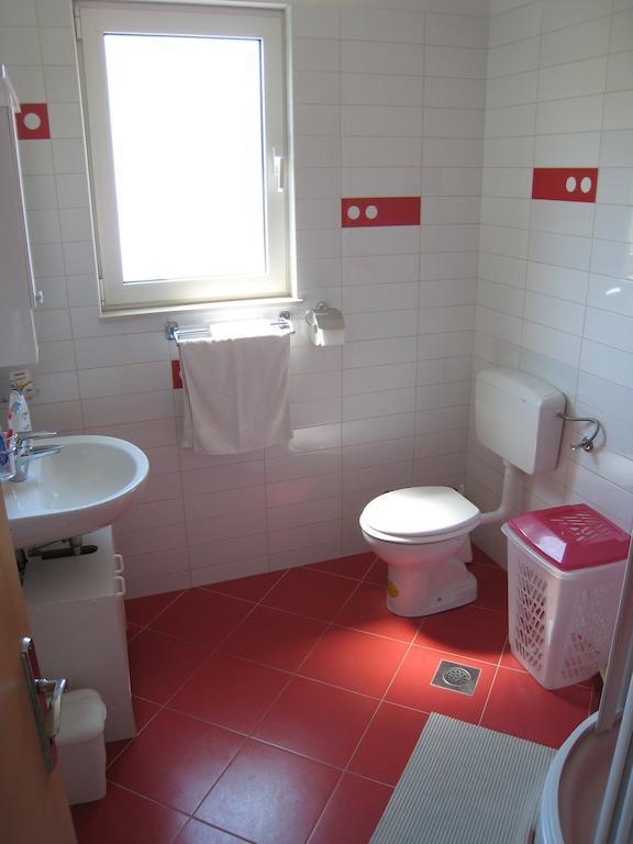 Apartments Mediterranean Sundance Vodice Room photo